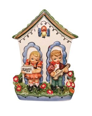 Vtg 1950's Lipper & Mann Wall Pocket Planter Hummel Style Boy & Girl In Garden